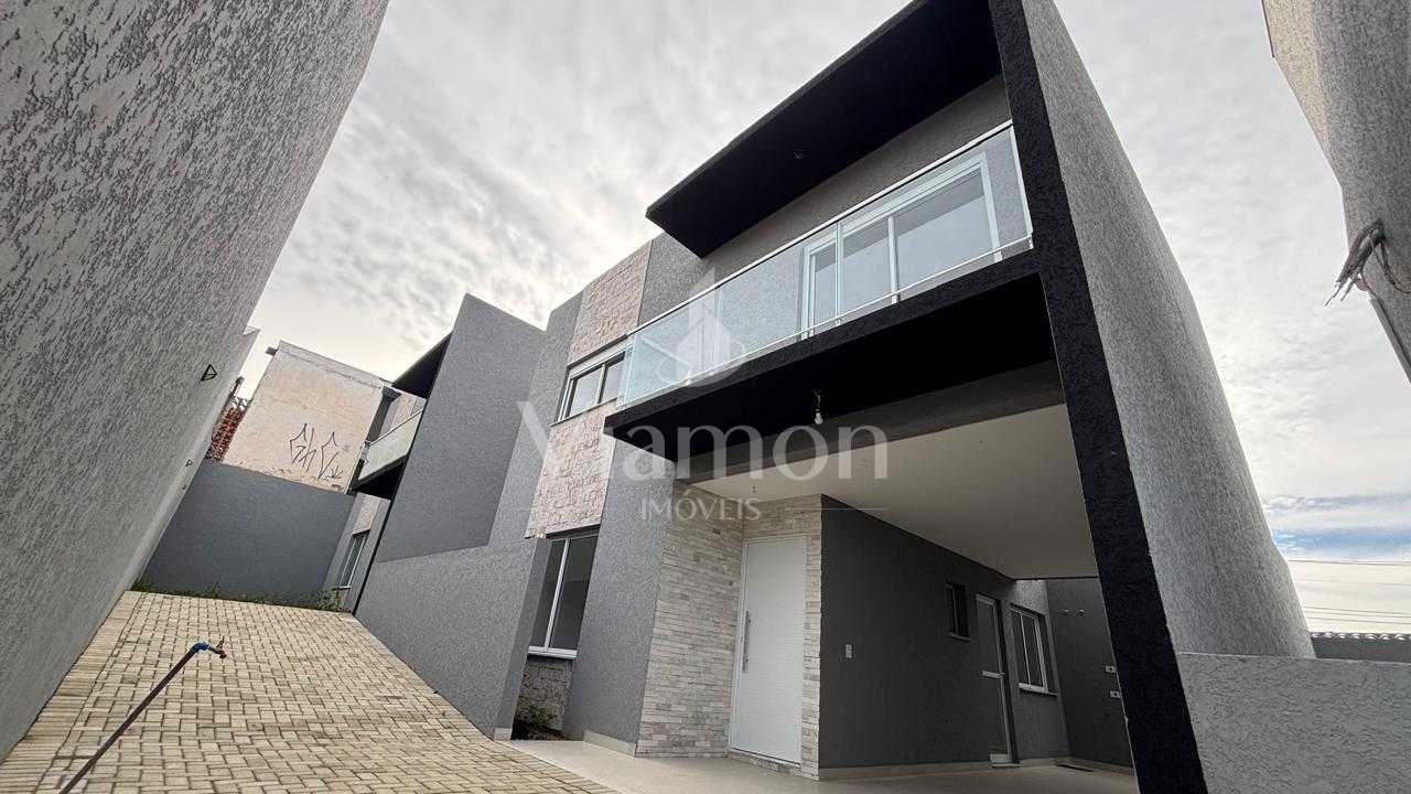 Triplex de Alto Padrão em condomínio no Santa Cândida! Excelen...