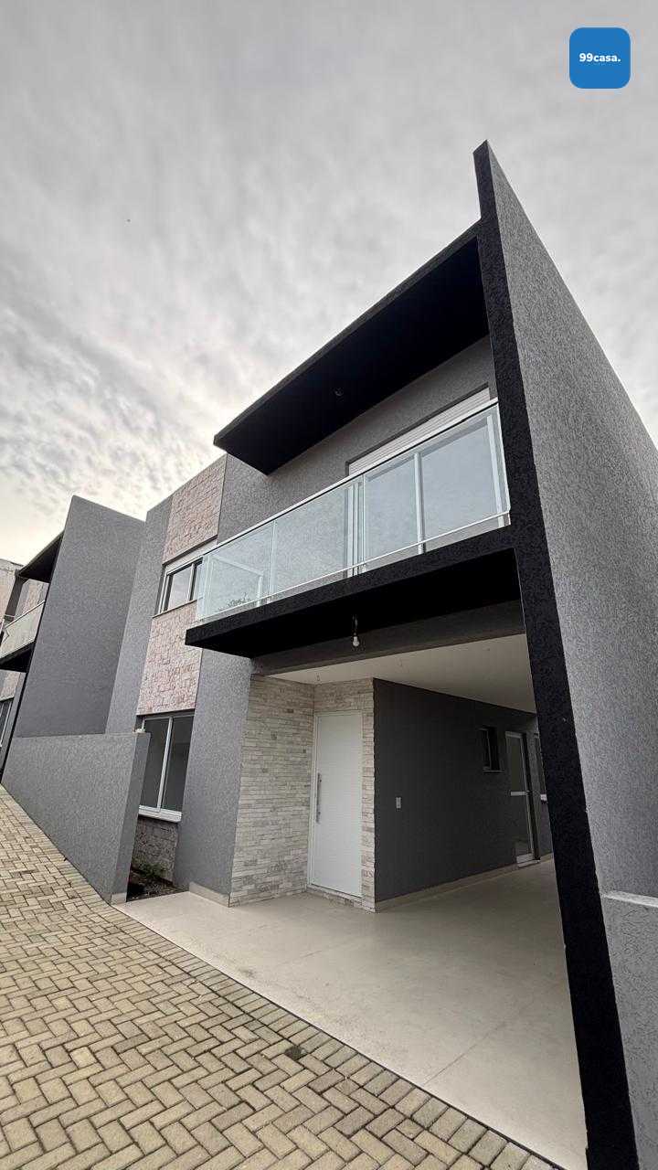 Triplex de Alto Padrão em condomínio no Santa Cândida! Excelen...