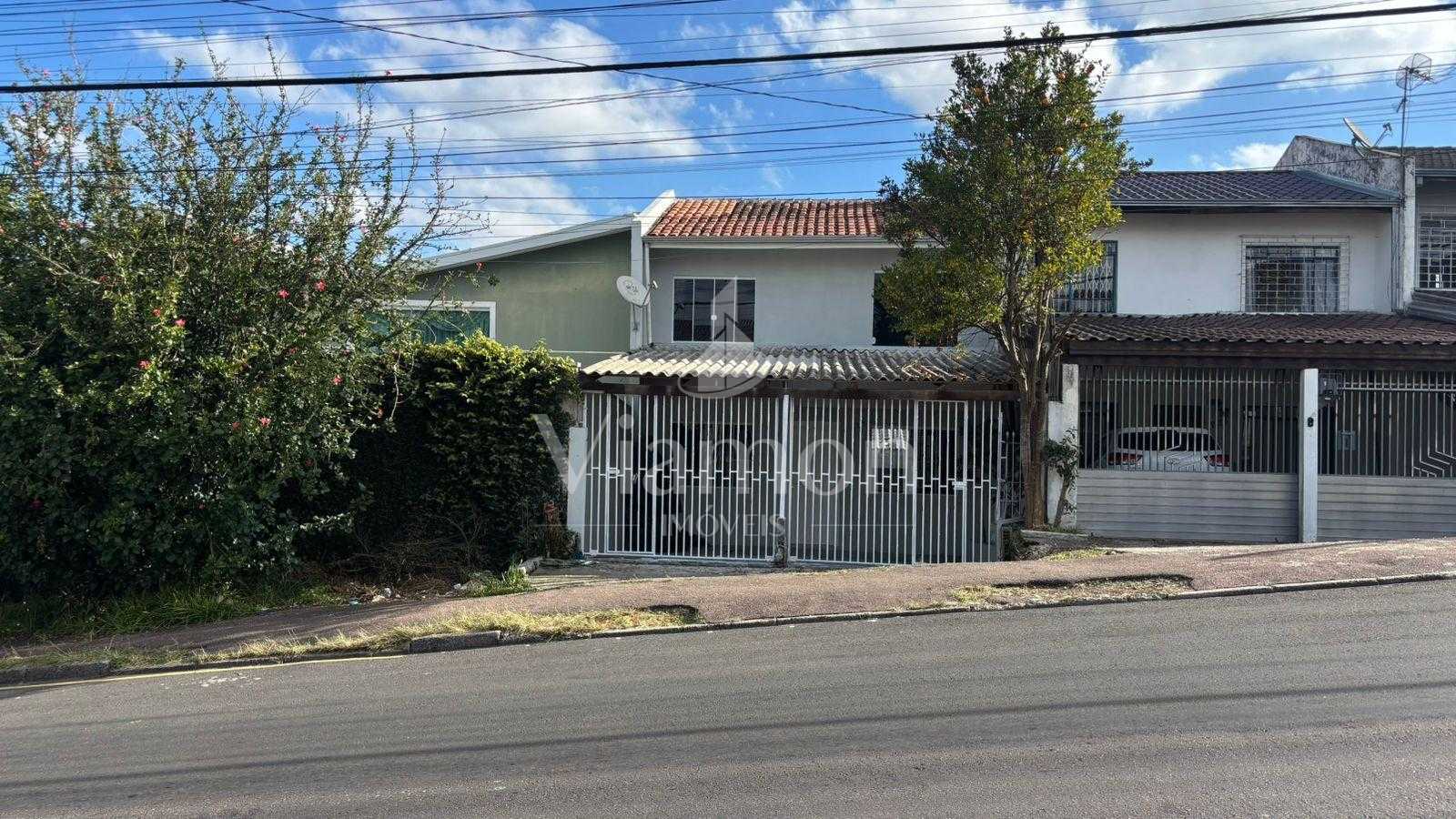 Sobrado B. Alto 120 m2- 03 quartos,02 vagas,frente rua,totalme...