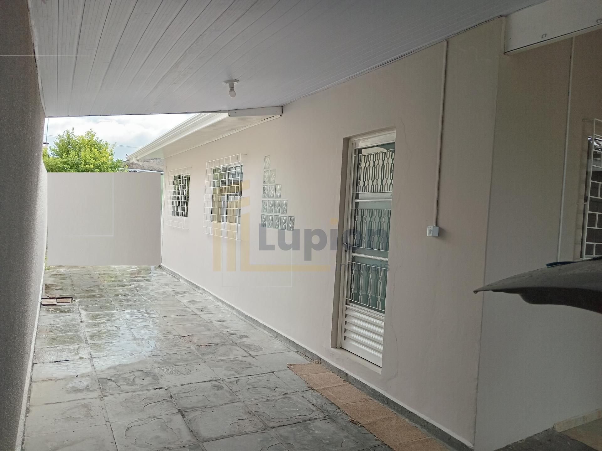 Casa Bairro Alto 80 m2- 03 qtos, 02 vgs próx. terminal-Locação...