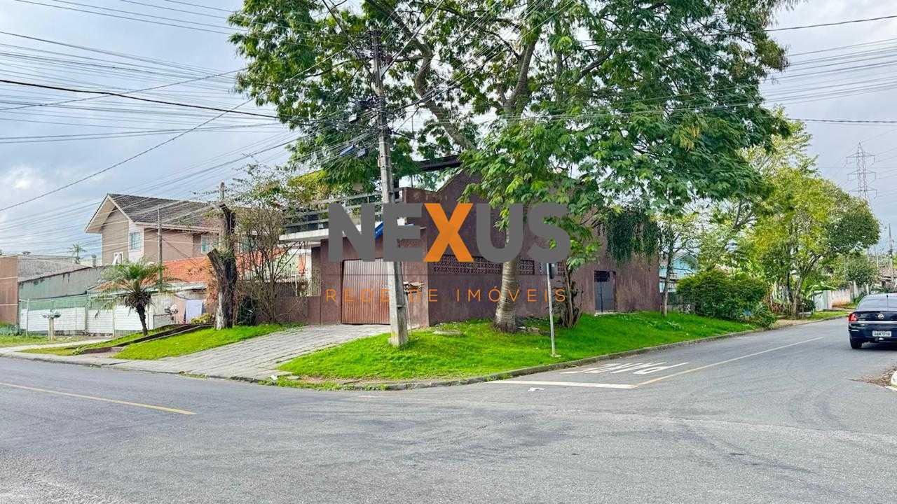 Sobrado de esquina c/ aproximadamente 500 m², excelente para i...