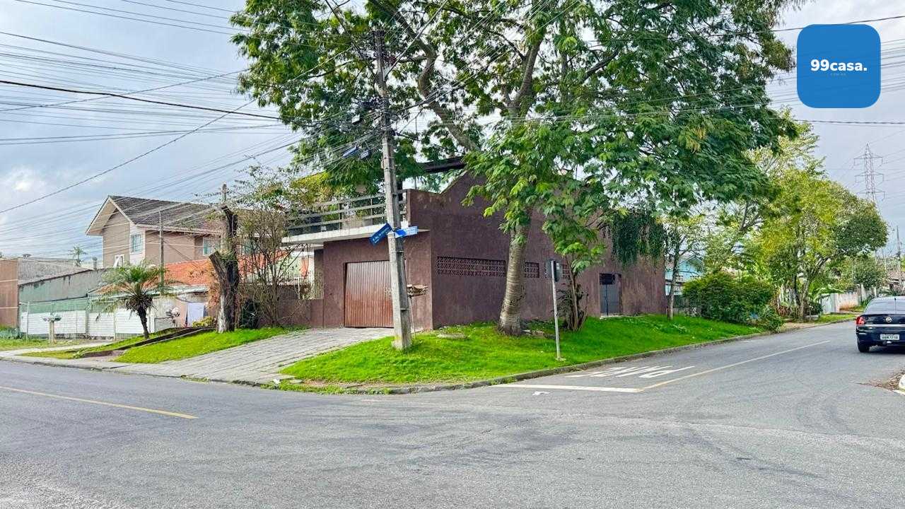 Sobrado de esquina c/ aproximadamente 500 m², excelente para i...