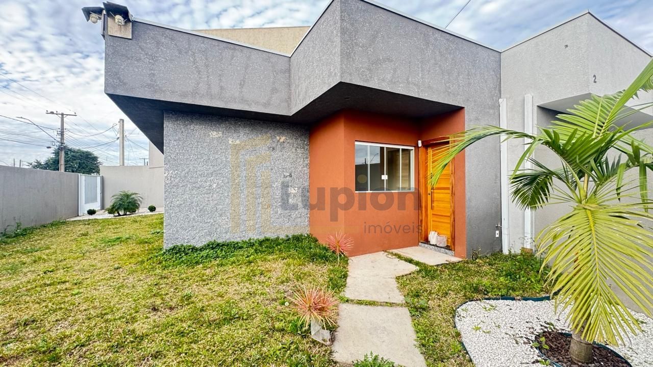 Casa moderna, em terreno de esquina pronto para morar!!!