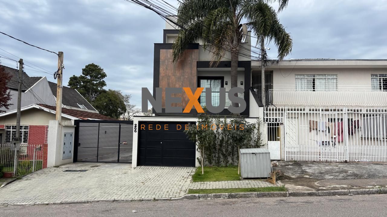 Sobrado Semi Mobiliado com terraço panorâmico! Apenas 150 Metr...