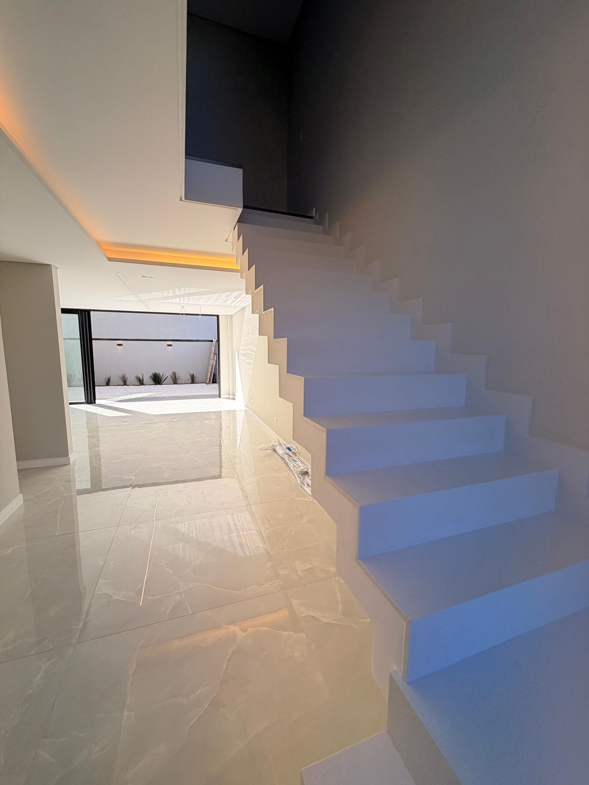 Sobrado sofisticado com um terraço que vai surpreender você! P...