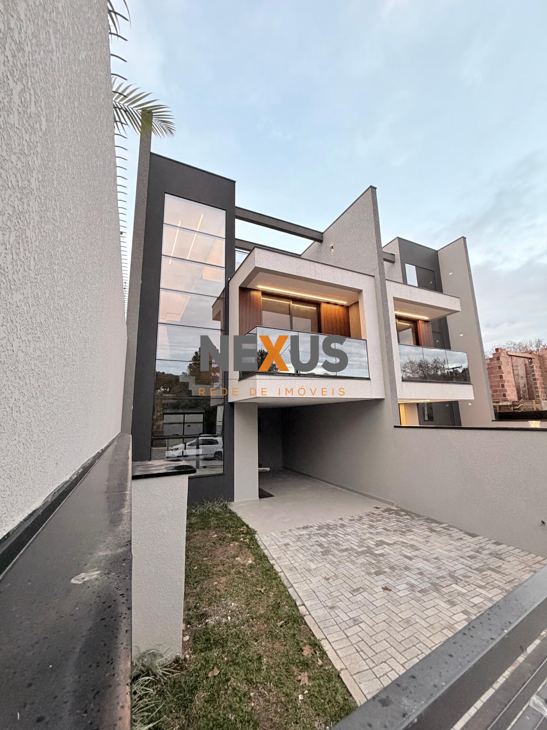 Sobrado sofisticado com um terraço que vai surpreender você! P...