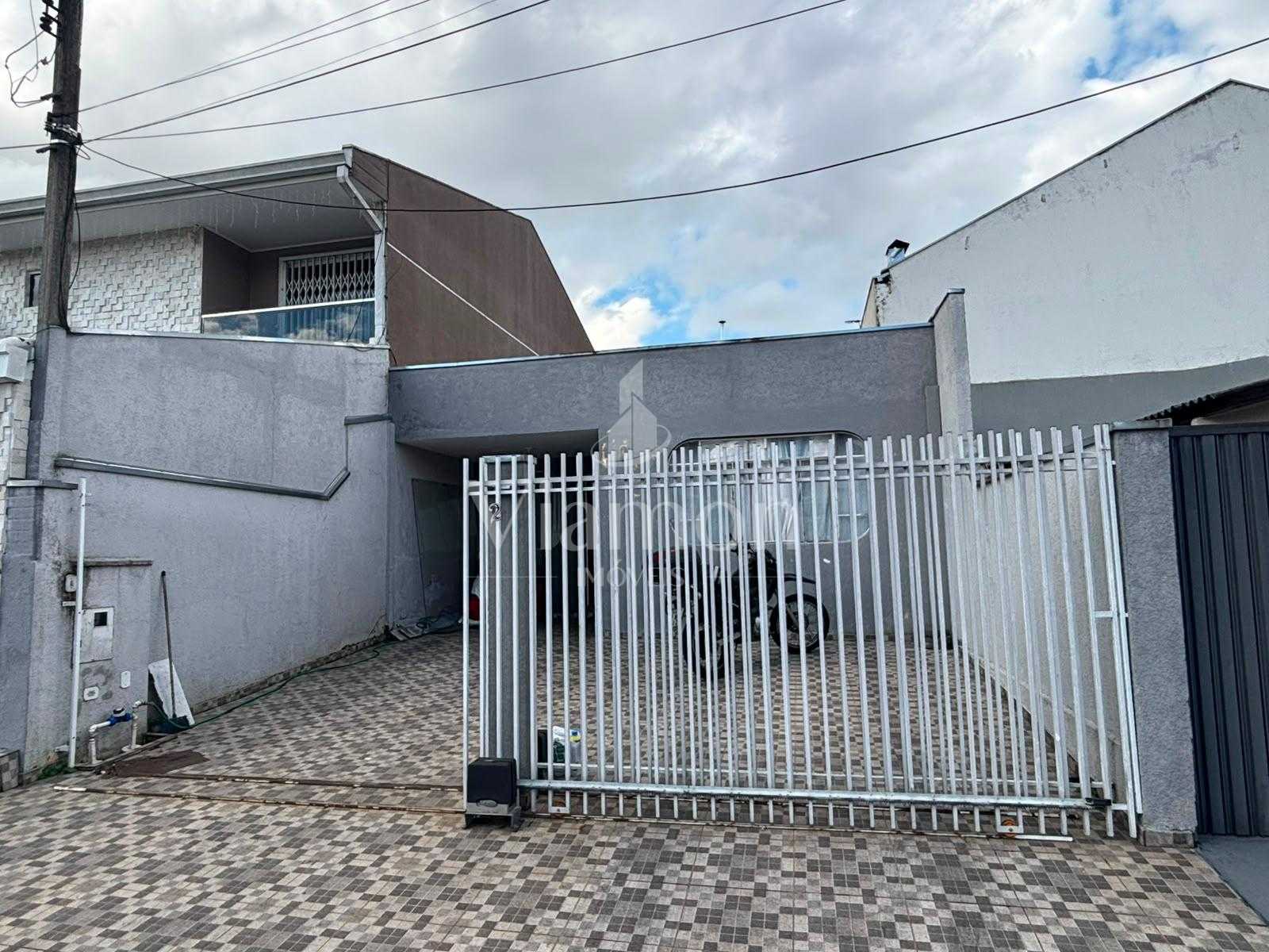 Casa em Condomínio Fechado no Bairro Alto. O Espaço Perfeito p...