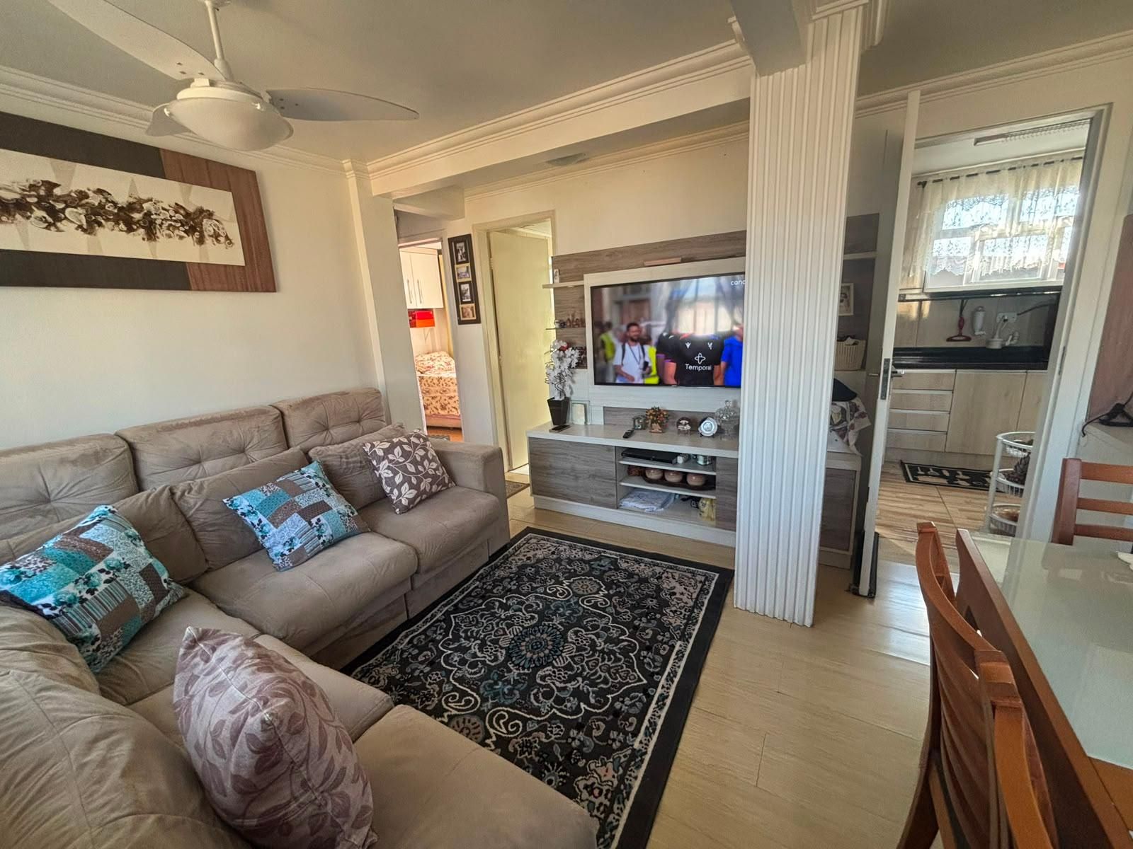 Apartamento Semi Mobiliado com excelente aproveitamento de esp...