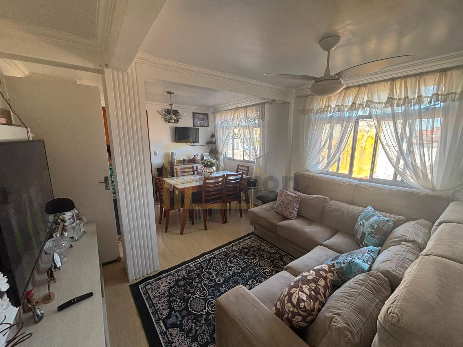 Apartamento Semi Mobiliado com excelente aproveitamento de esp...