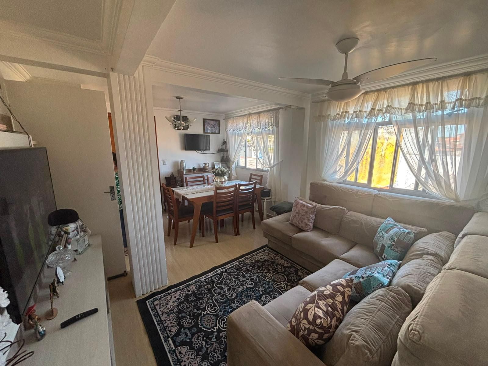 Apartamento Semi Mobiliado com excelente aproveitamento de esp...