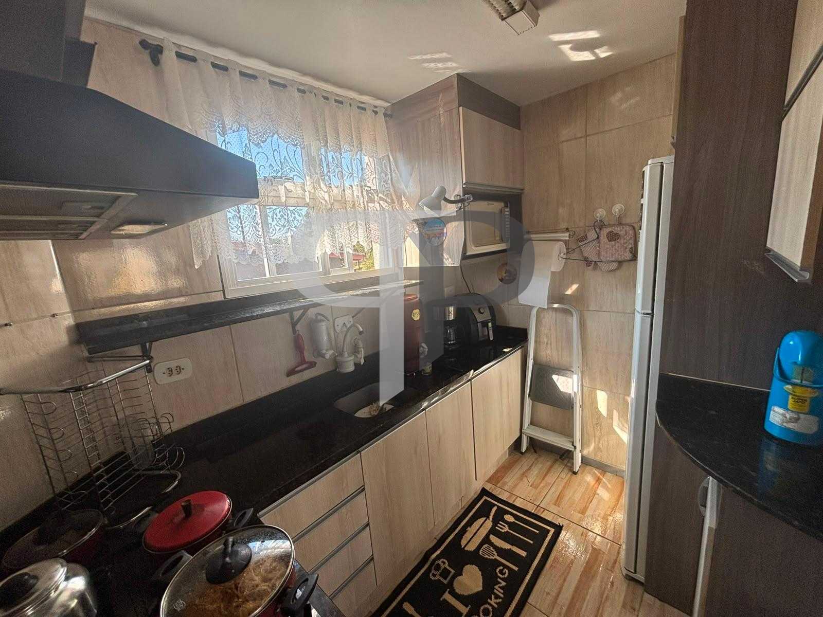 Apartamento Semi Mobiliado com excelente aproveitamento de esp...