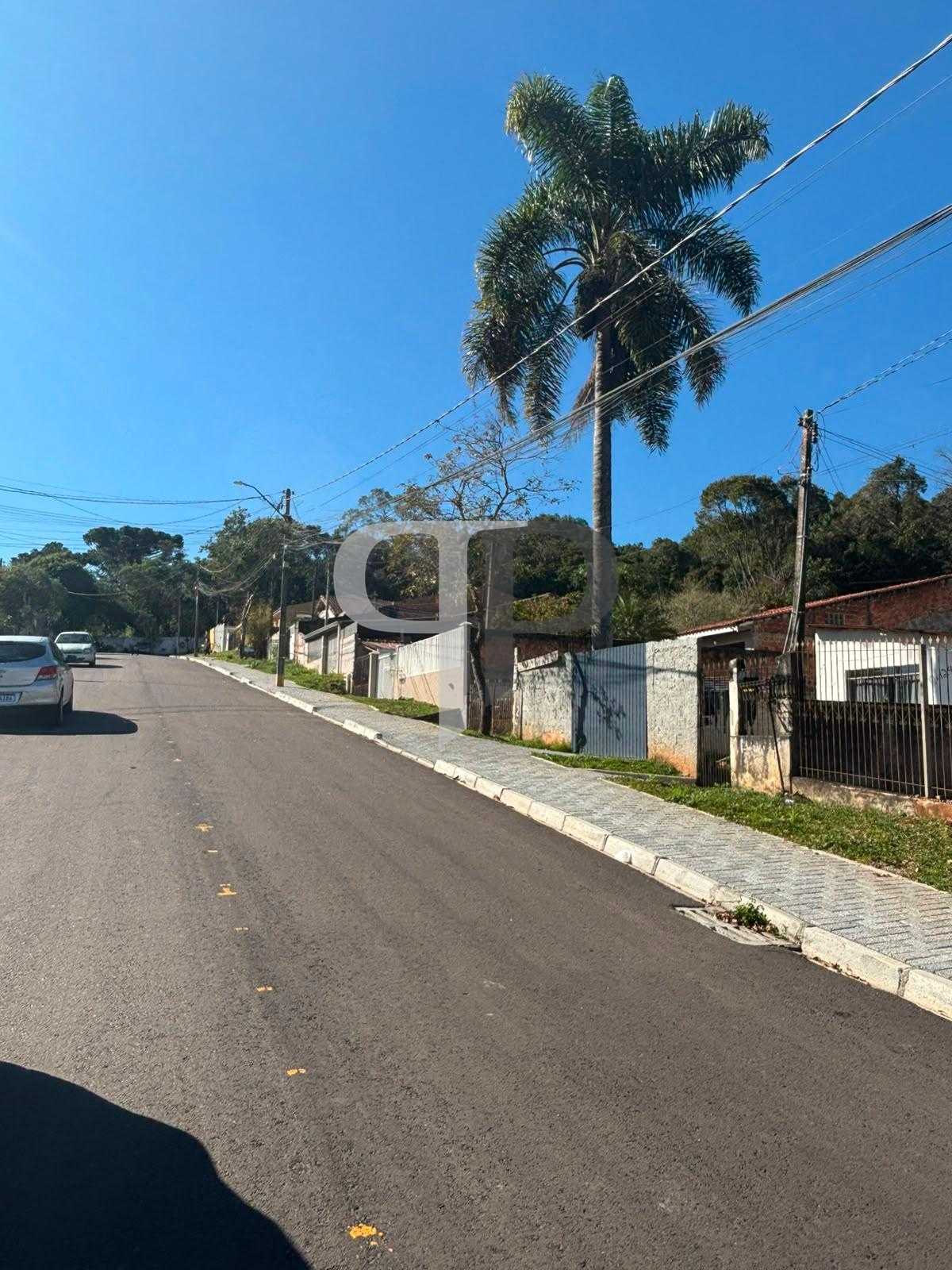 Terreno com Grande Potencial em Pinhais! Com 561m² essa é a op...