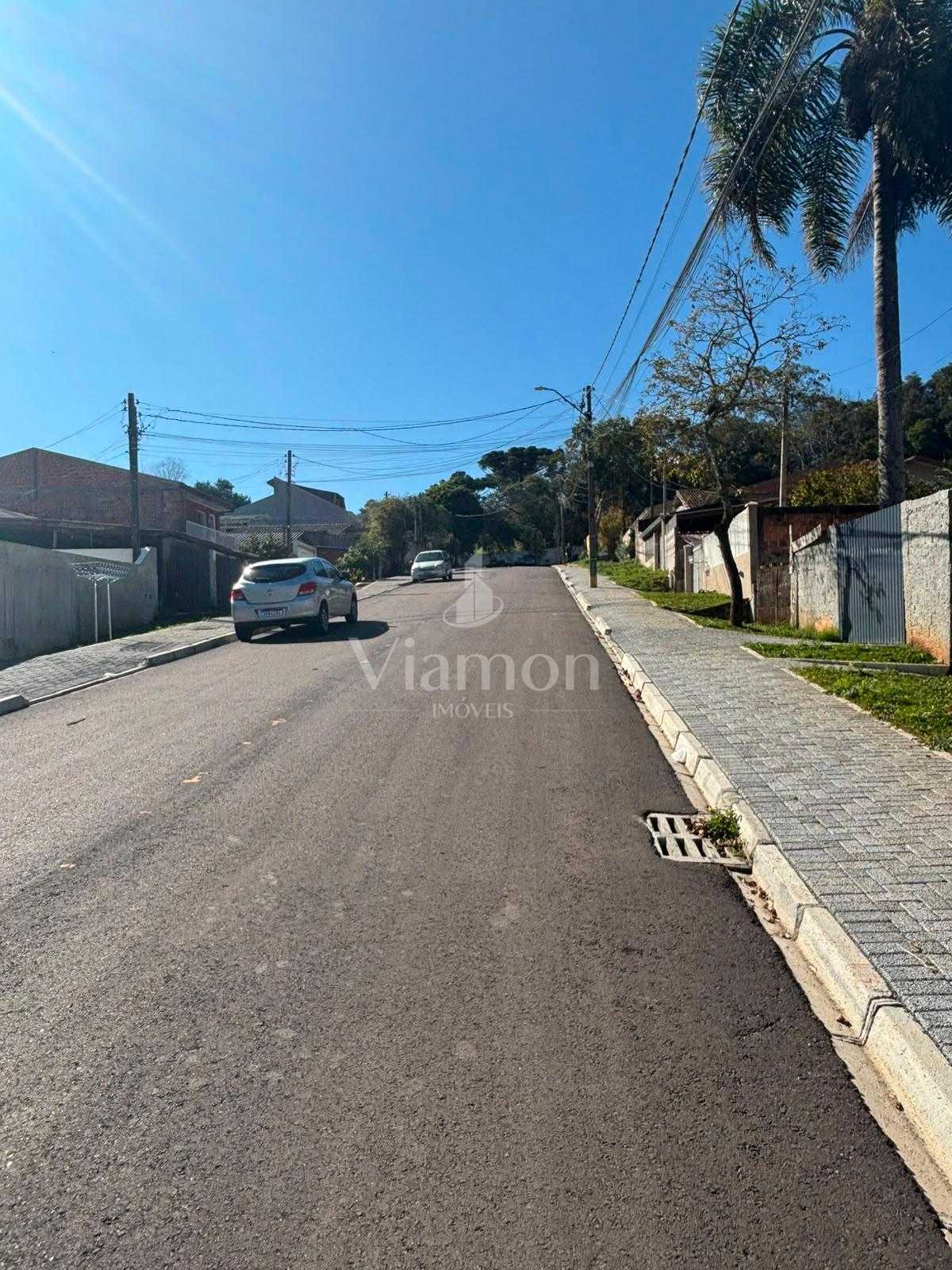 Terreno com Grande Potencial em Pinhais! Com 561m² essa é a op...