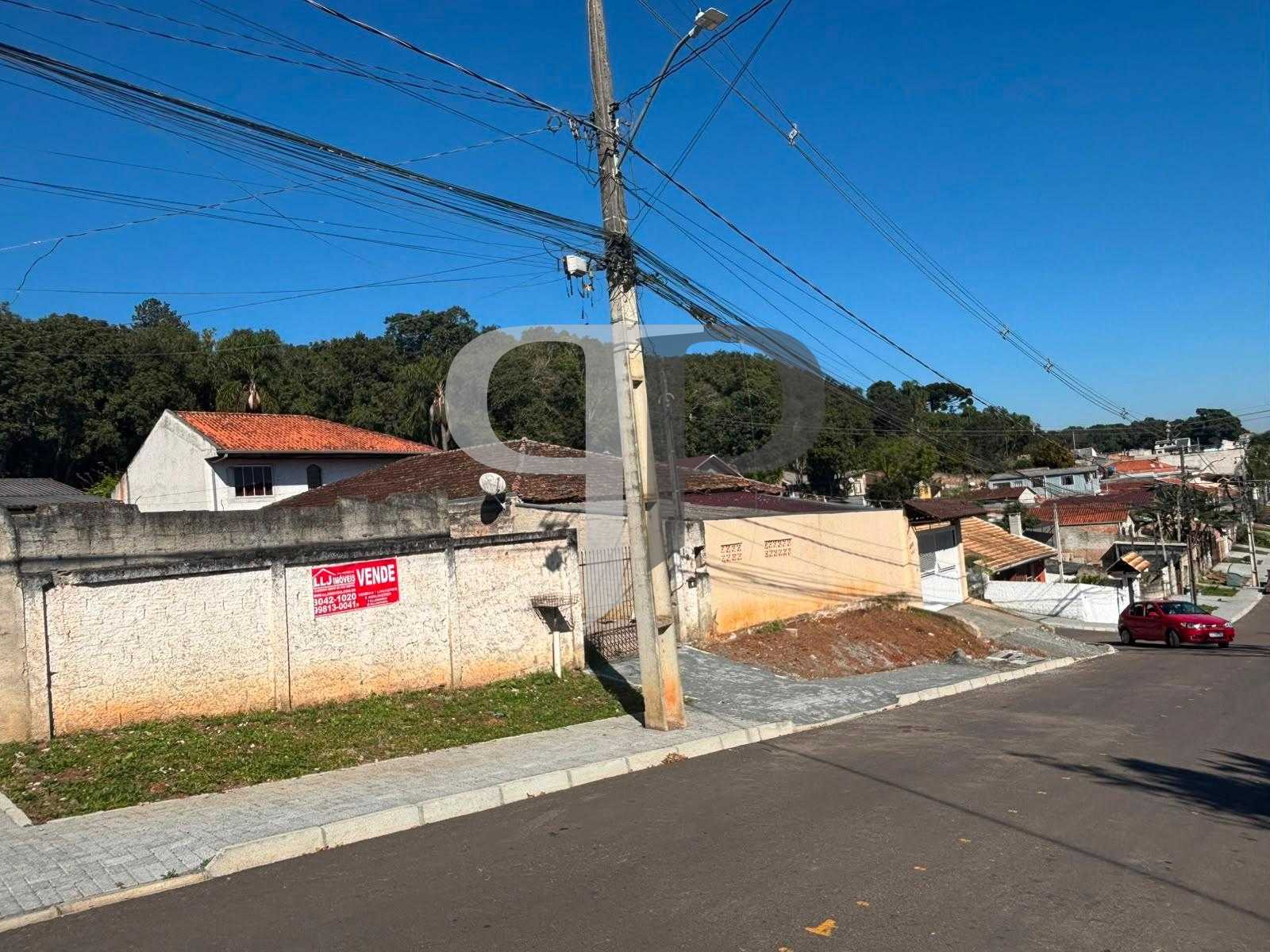 Terreno com Grande Potencial em Pinhais! Com 561m² essa é a op...