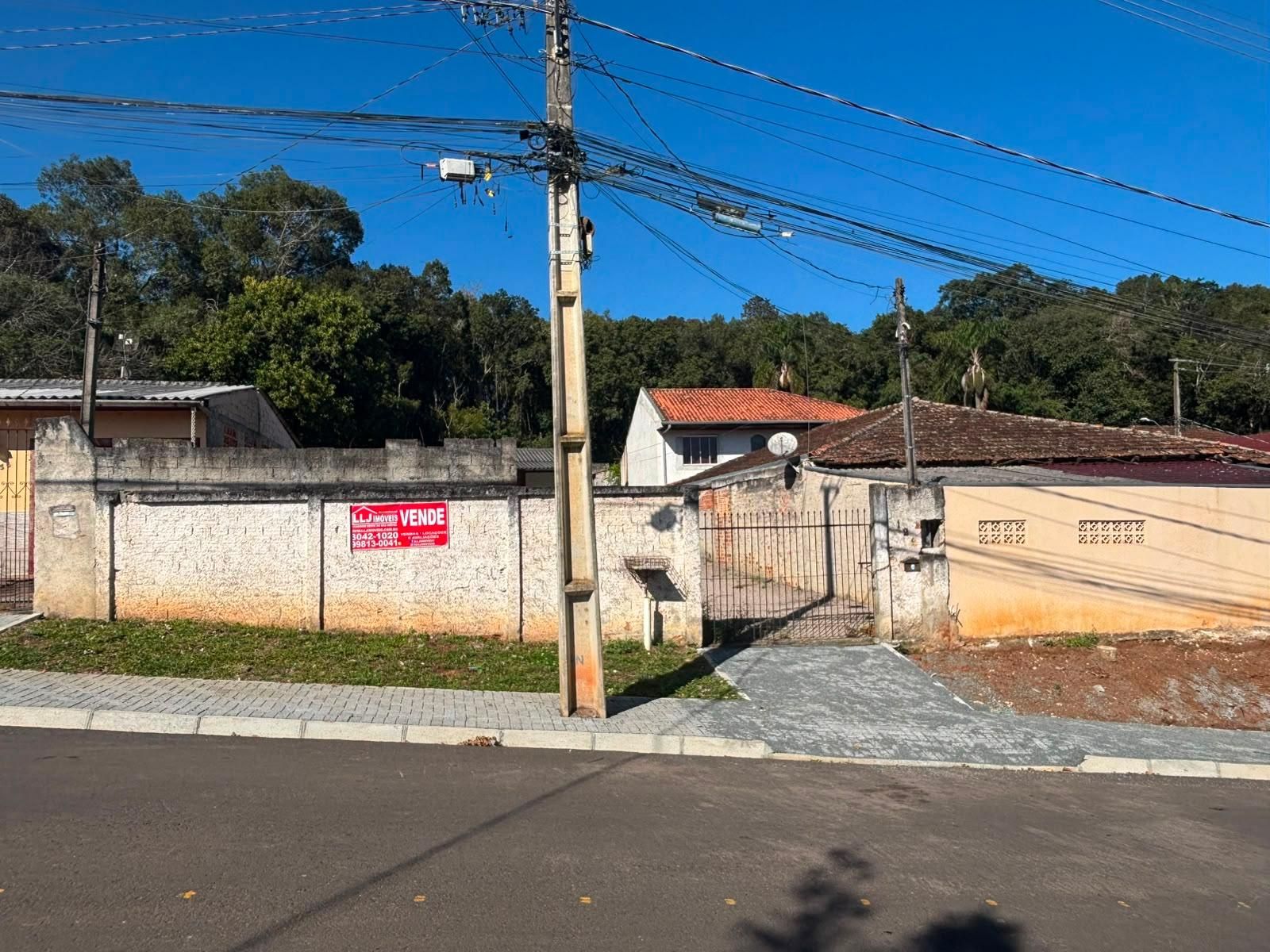 Terreno com Grande Potencial em Pinhais! Com 561m² essa é a op...
