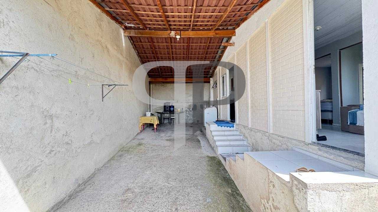 Casa de alvenaria para locação e venda no Bairro Alto, pratici...
