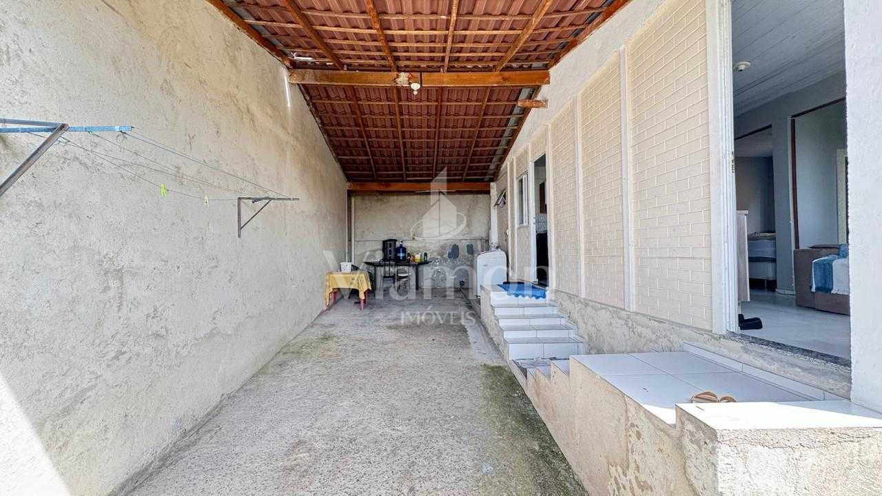 Casa de alvenaria para locação e venda no Bairro Alto, pratici...