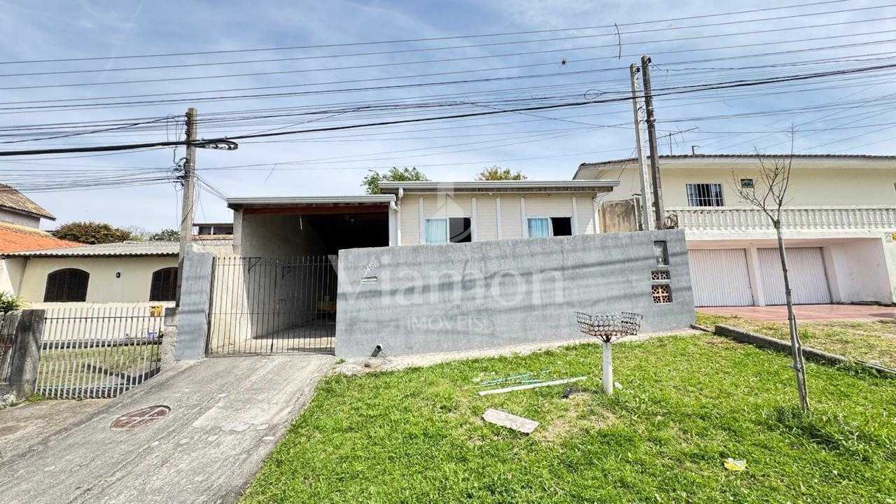 Casa de alvenaria para locação e venda no Bairro Alto, pratici...