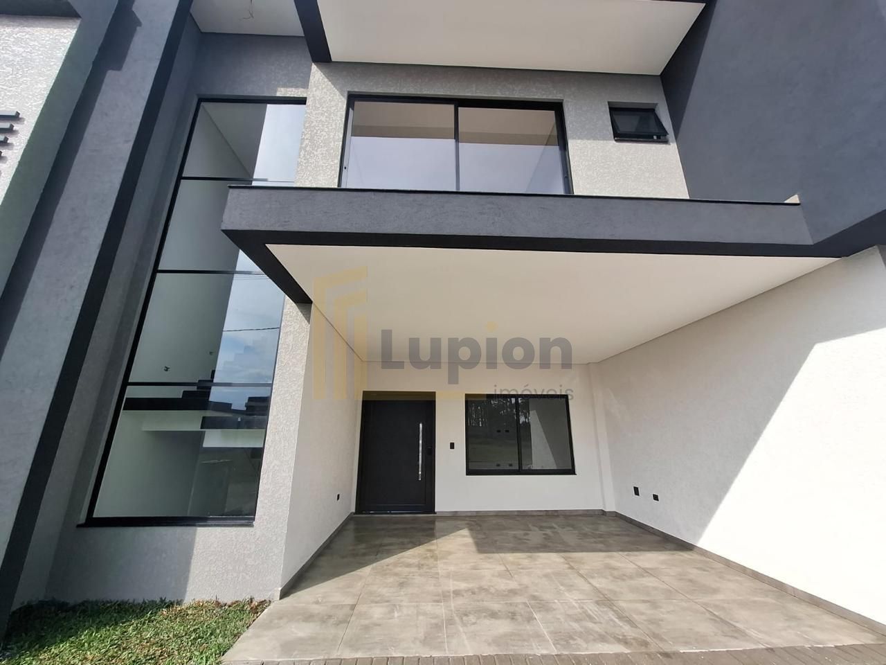 Sobrado de Alto Padrão em Condomínio fechado, 155 m² em SAO JO...