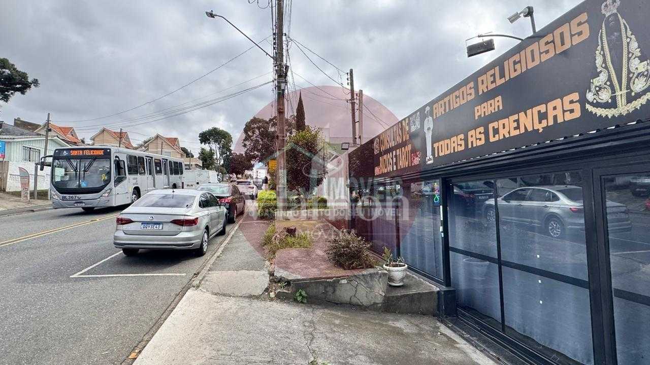 Ponto comercial  residência! Na principal rua do Bairro Alto!