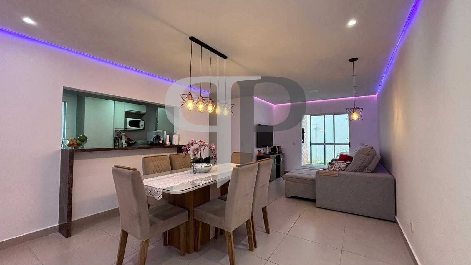 Apartamento com 3 dormitórios à venda, 89 m² privativos, Emili...