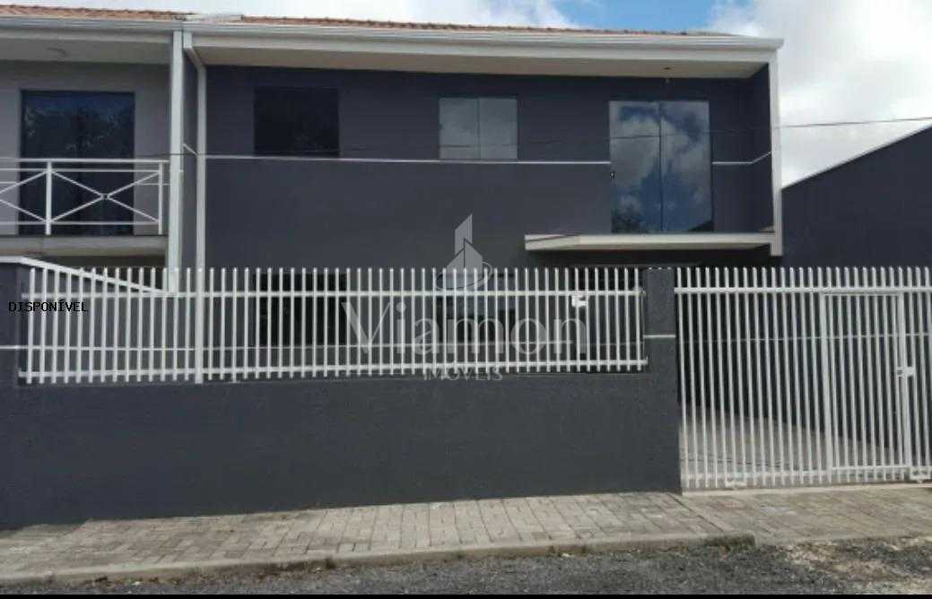 Sobrado Semi-mobiliado Próximo à Avenida Iraí em Pinhais! R$ 7...