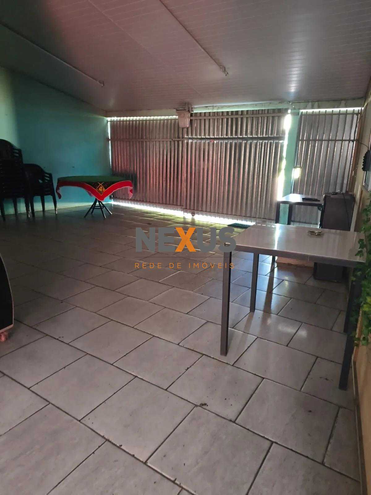 Terreno de esquina na Avenida Maringá à venda! 359,72 m² - Pot...
