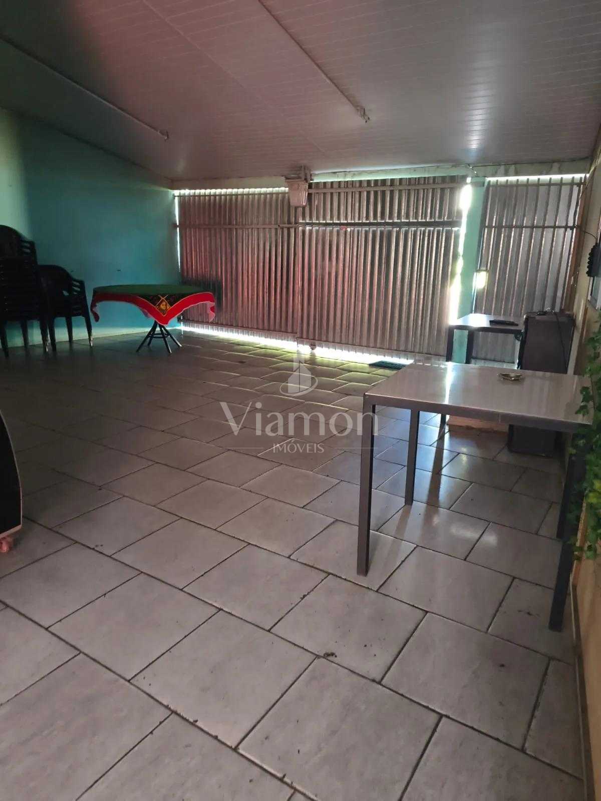 Terreno de esquina na Avenida Maringá à venda! 359,72 m² - Pot...