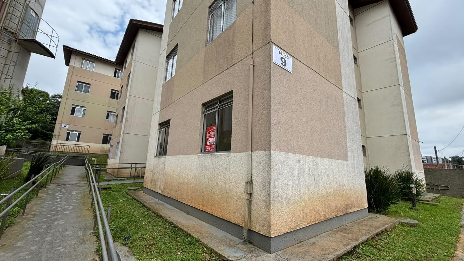 Apartamento à venda - Santa Cândida!Térreo, 2 quartos, vaga de...