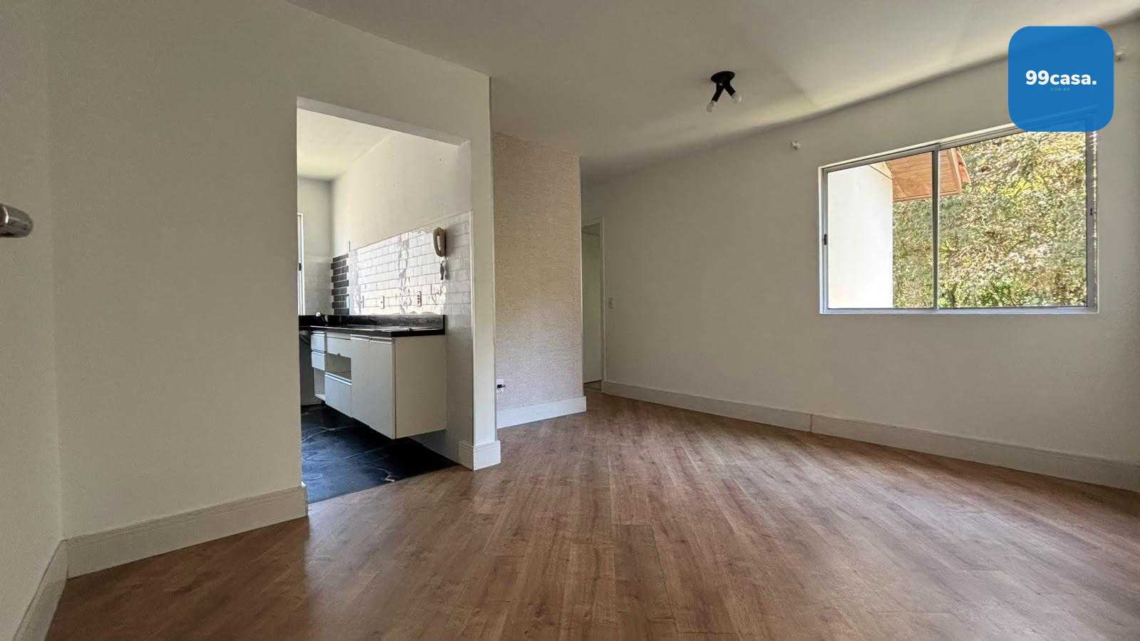 Apartamento t?rreo totalmente reformado, com 2 quartos e 1 vag...