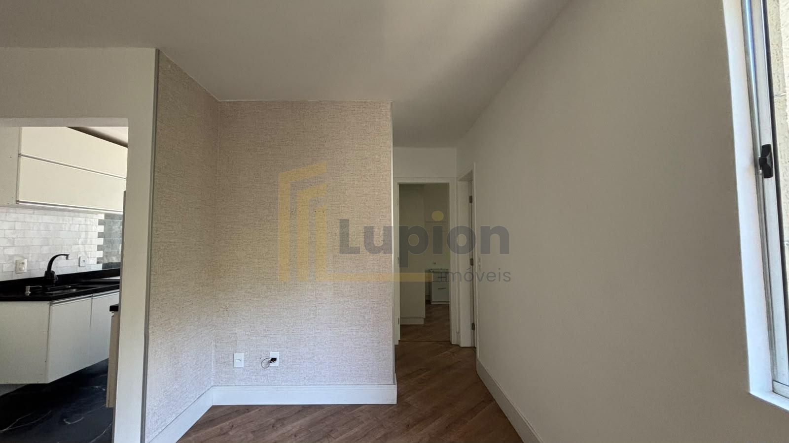 Apartamento à venda - Santa Cândida! 4º andar, 2 quartos, vaga...