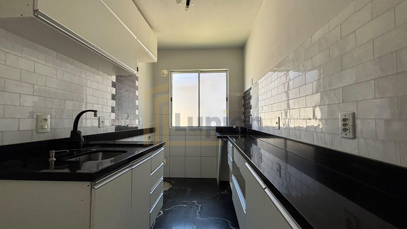 Apartamento à venda - Santa Cândida! 4º andar, 2 quartos, vaga...