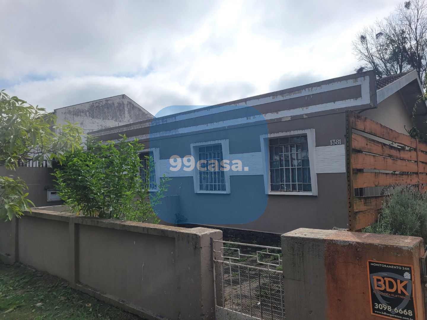 Terreno 746 m2, Hugo Lange, zr-3,  19x39 paralela a Augusto St...