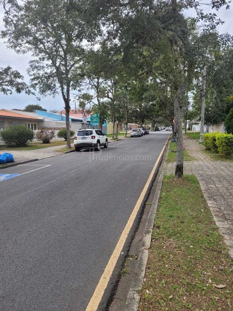 Terreno 746 m2, Hugo Lange, zr-3,  19x39 paralela a Augusto St...