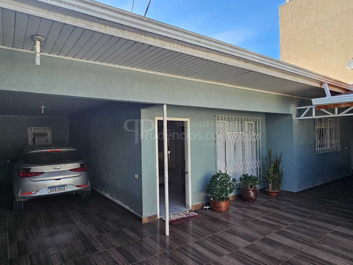 Casa com 5 dormitórios à venda,504.00 m , bairro alto, CURITIB...