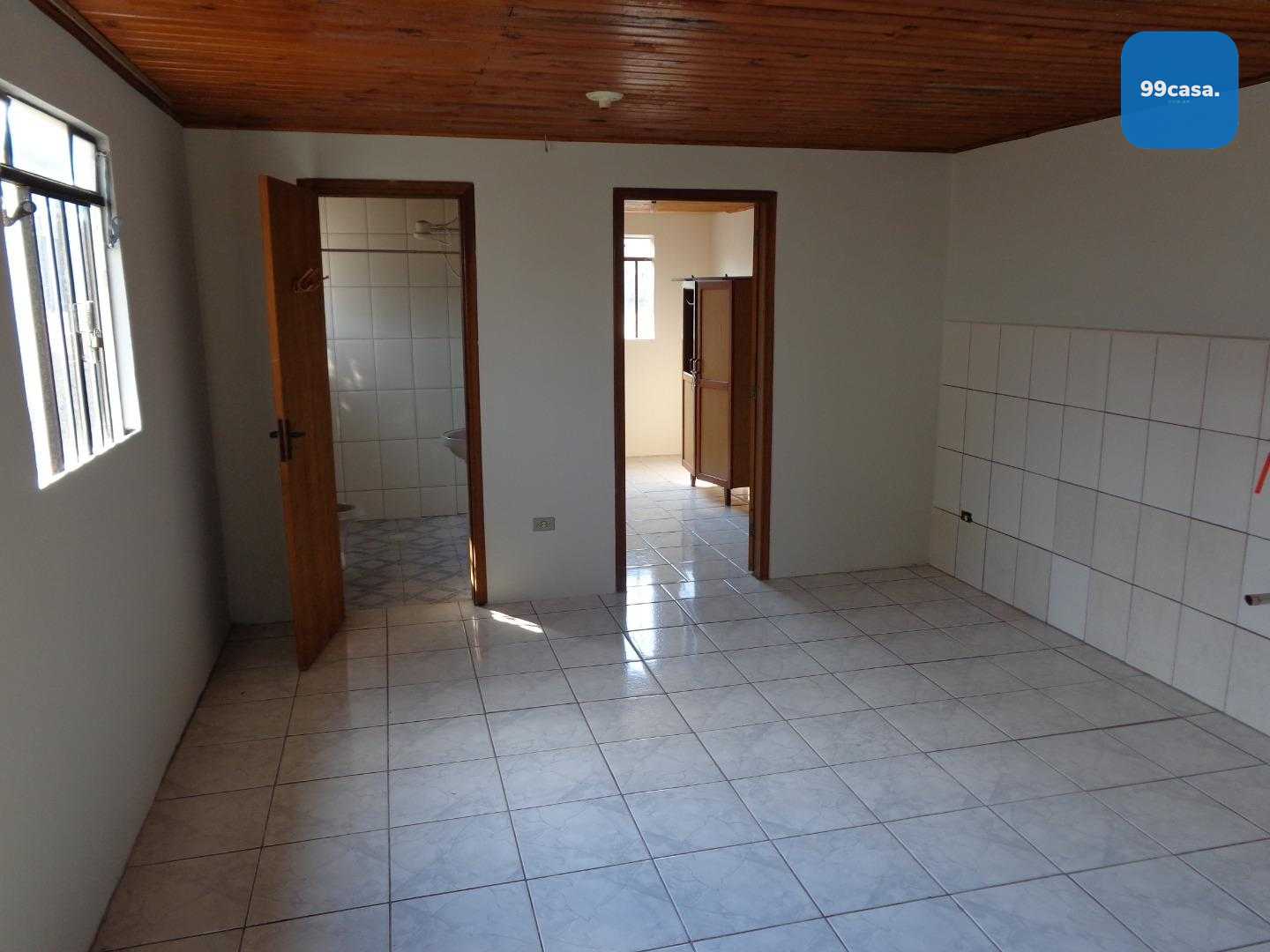 Casa Pinhais 50 m2,02 qtos, terreno 280m², próx Expotrade R$ 2...