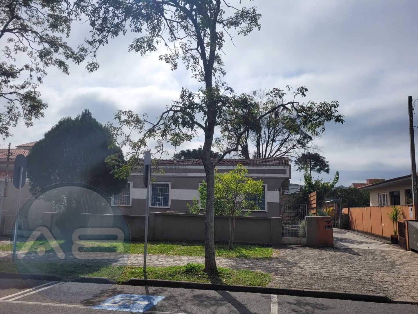 Terreno 746 m2, Hugo Lange, zr-3,  19x39 paralela a Augusto St...
