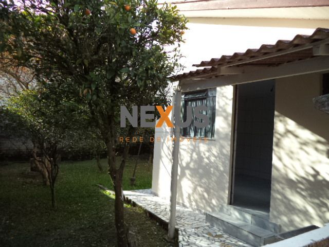 Kitnete com espaço de terreno independente em Excelente Locali...
