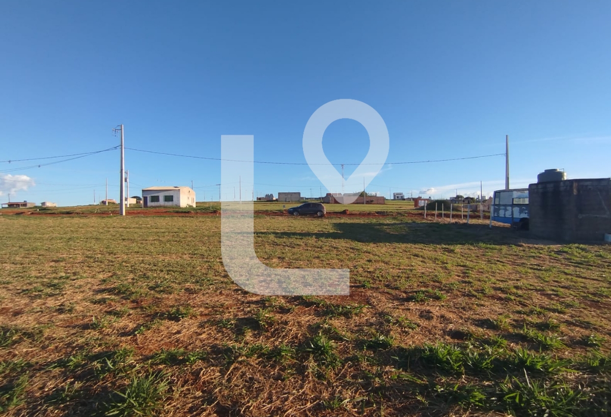 Lote de 250 m² no Balneário Shangrylá I