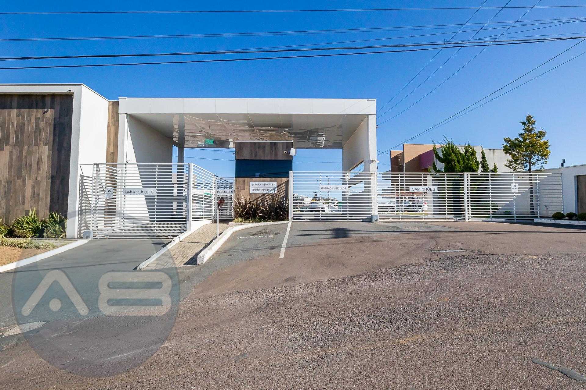 Terreno com 1.052,72 m  em Condomínio Fechado de Alto Padrão a...