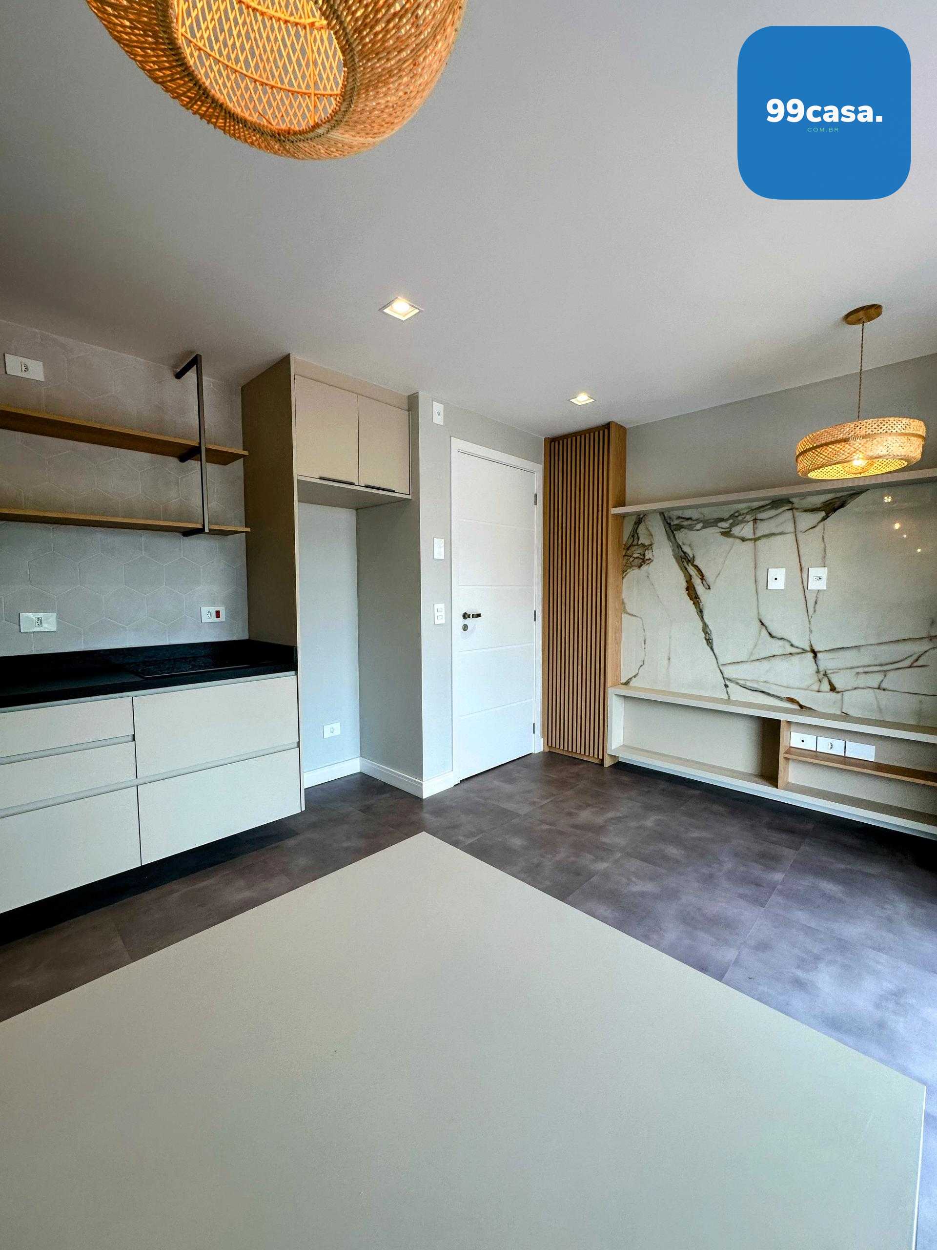 Studios na Vila Izabel, metragem diferenciada e sacada ampla c...