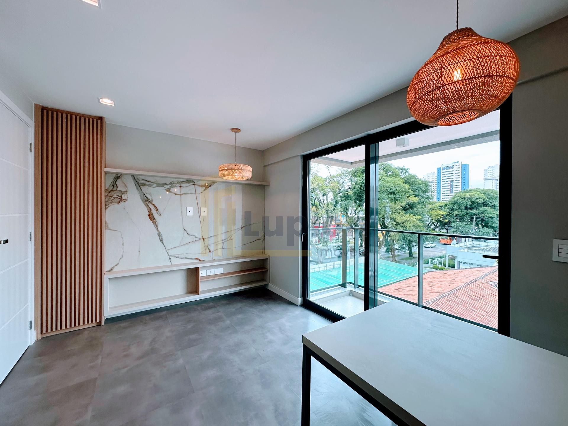 Studios na Vila Izabel, metragem diferenciada e sacada ampla c...