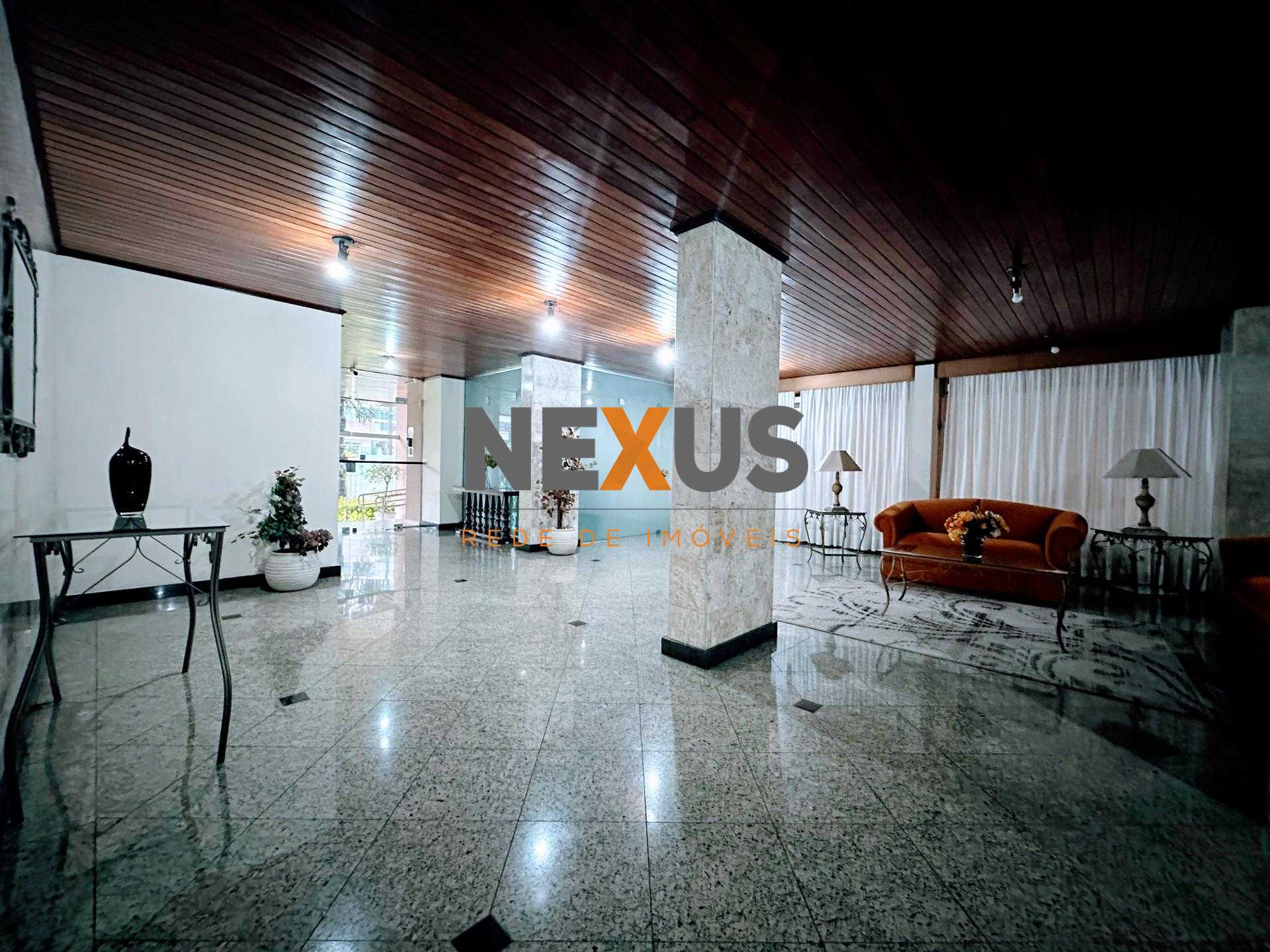 Amplo Apartamento com 125,96 m  privativos no Bigorrilho   