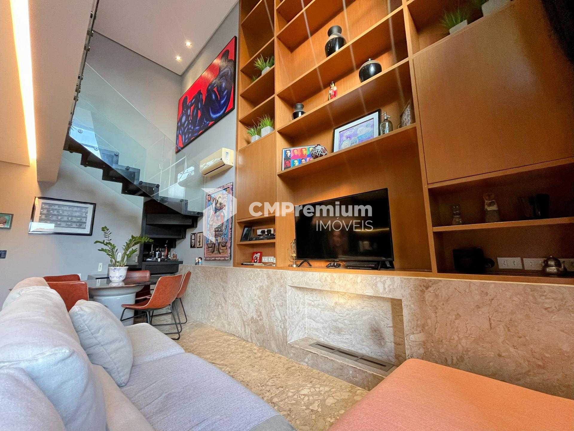  Loft de Luxo no Bigorrilho  Elegância e Conforto, com 74m  de...