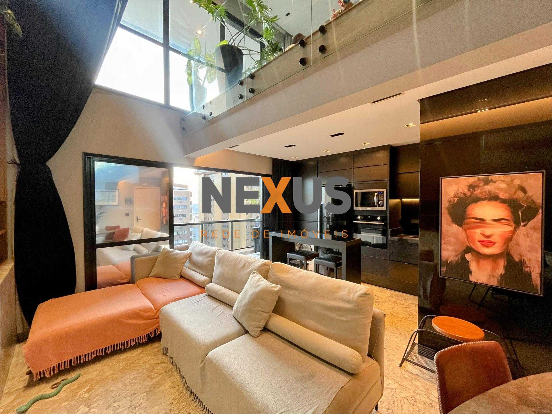  Loft de Luxo no Bigorrilho  Elegância e Conforto, com 74m  de...