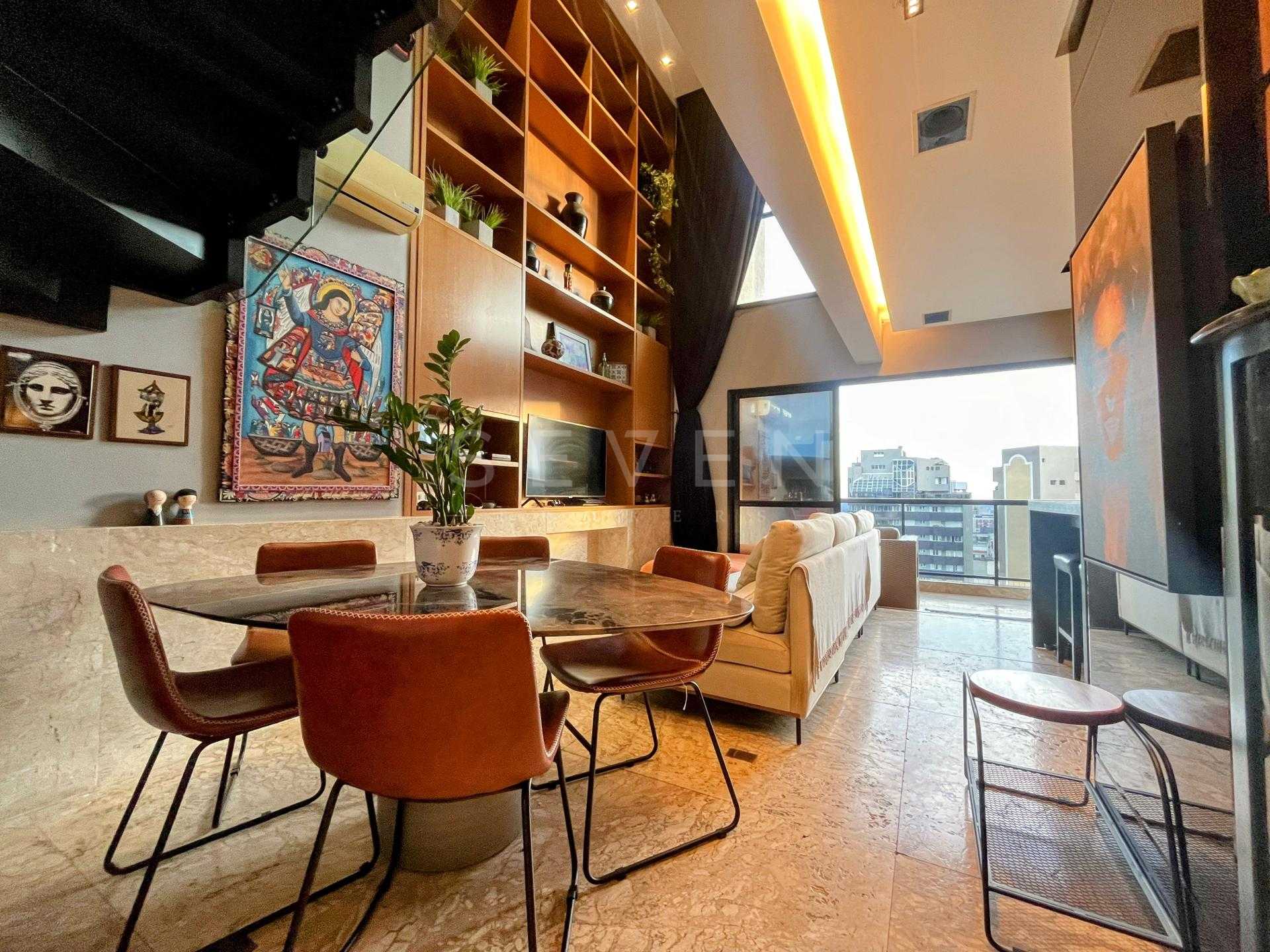  Loft de Luxo no Bigorrilho  Elegância e Conforto, com 74m  de...