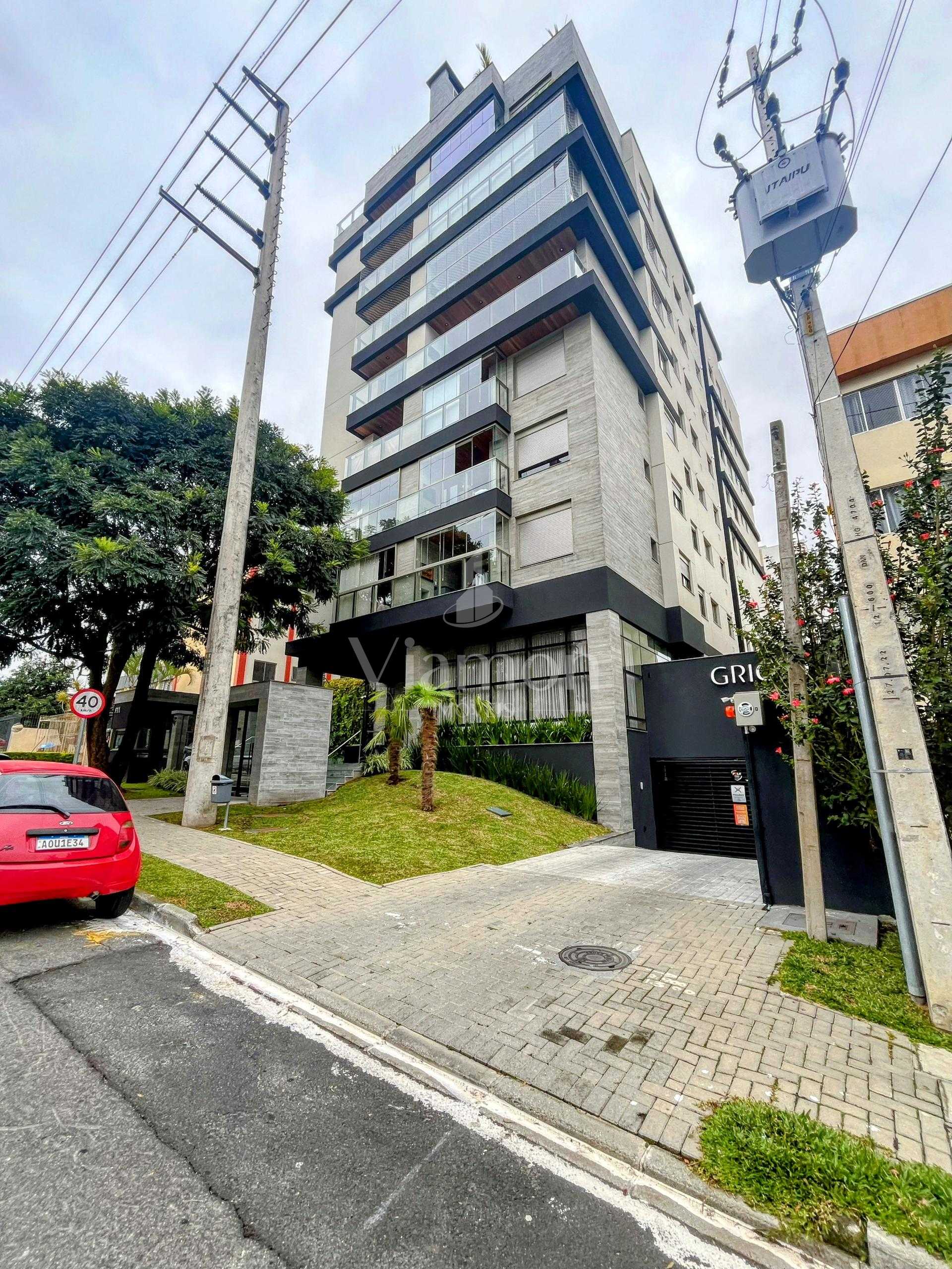 Amplo Apartamento no melhor do Água Verde, 103,93m  de área pr...