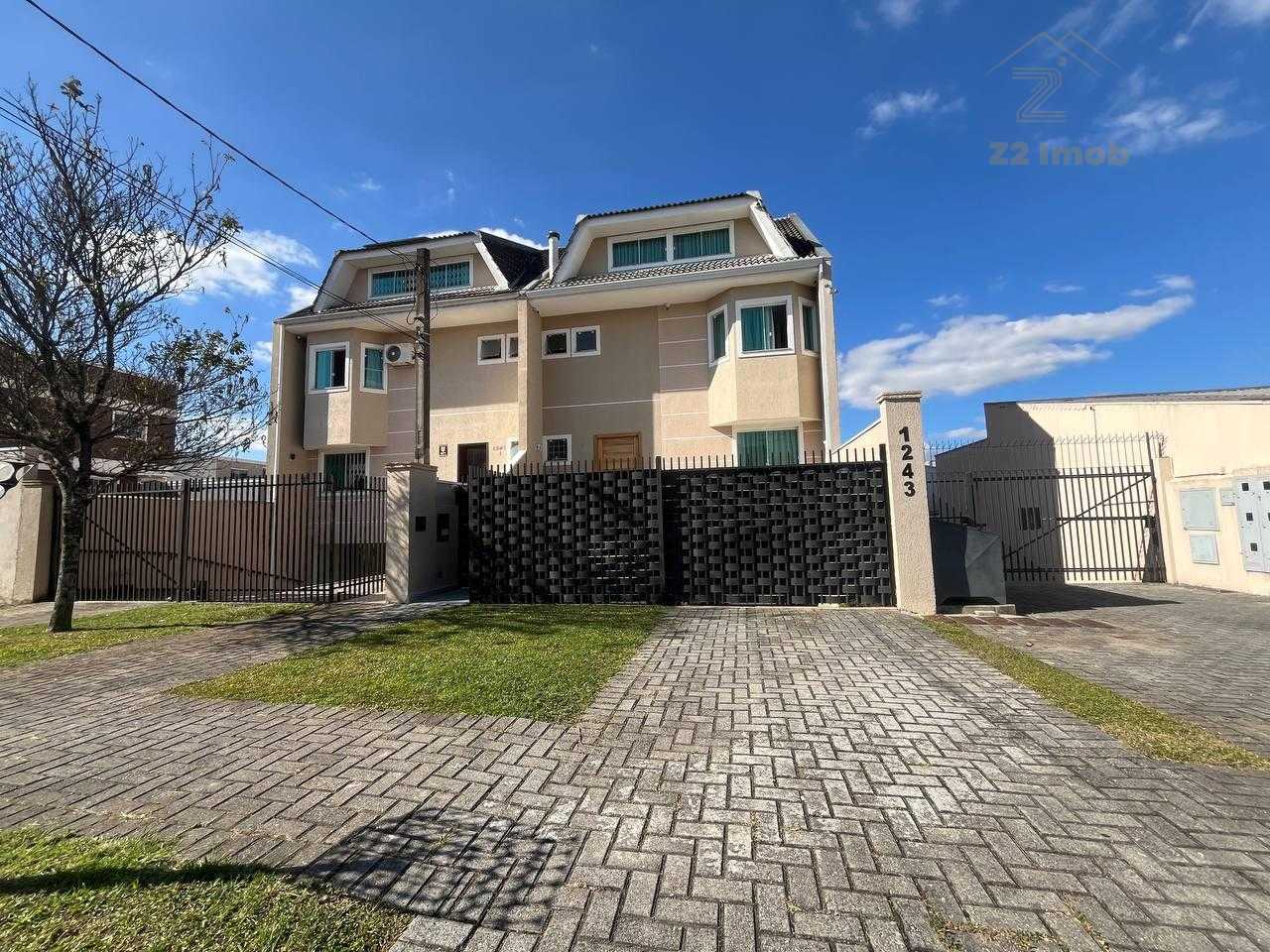 Sobrado triplex no Bairro Alto com garden, espaço gourmet e sa...