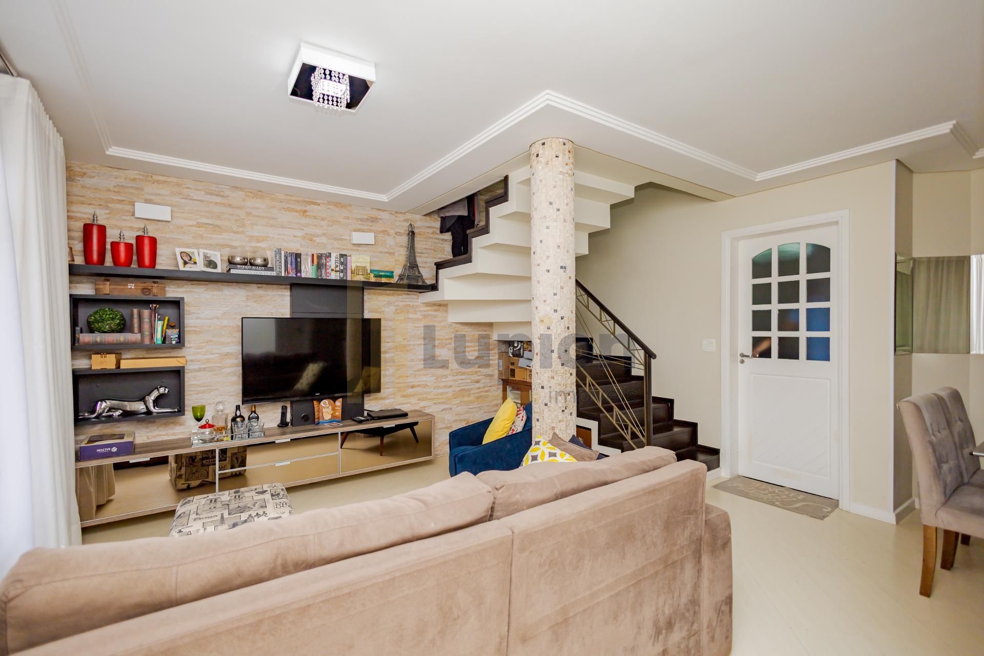 Maravilhoso Triplex no melhor do Bacacheri, 3 Quartos com suít...