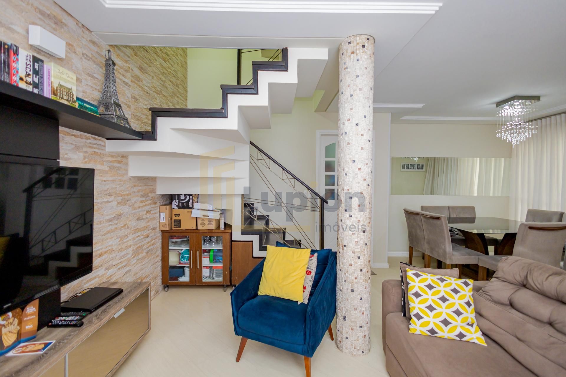 Maravilhoso Triplex no melhor do Bacacheri, 3 Quartos com suít...